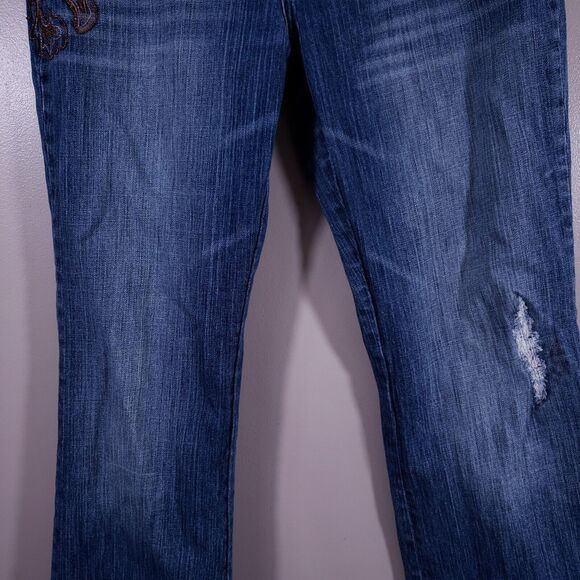 American Eagle Jeans Women's 34x30 Stretch Boot Distressed Embroidered Denim - Picture 9 of 16